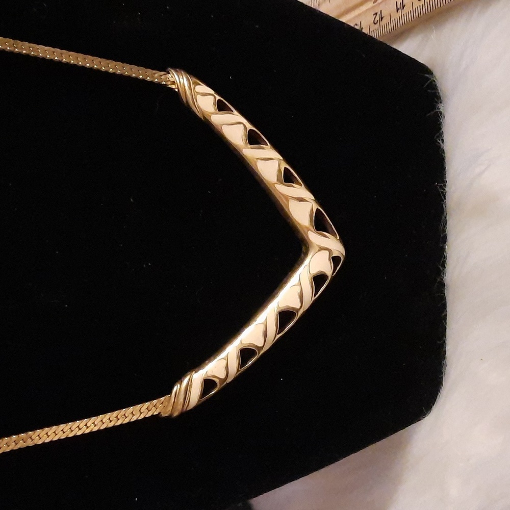 Trifari signed vintage necklace chevron and enamel cutouts goldtone